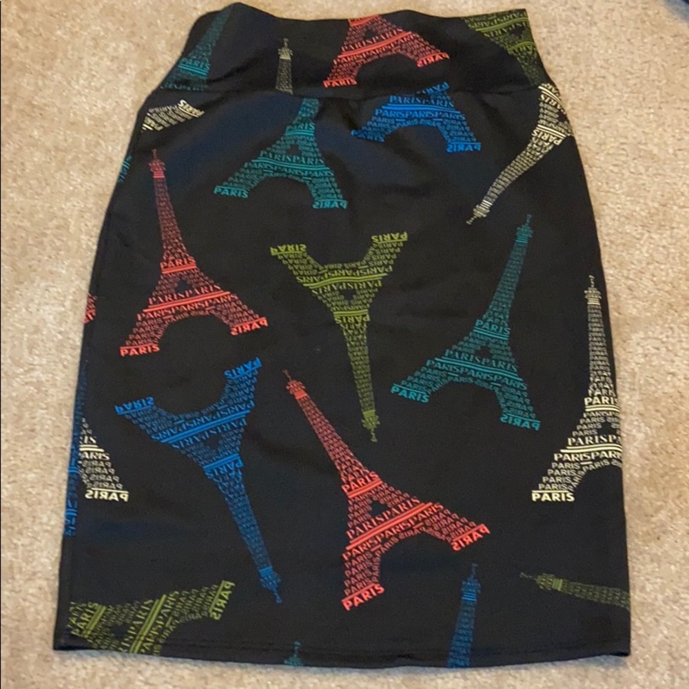 Black eifle tower skirt